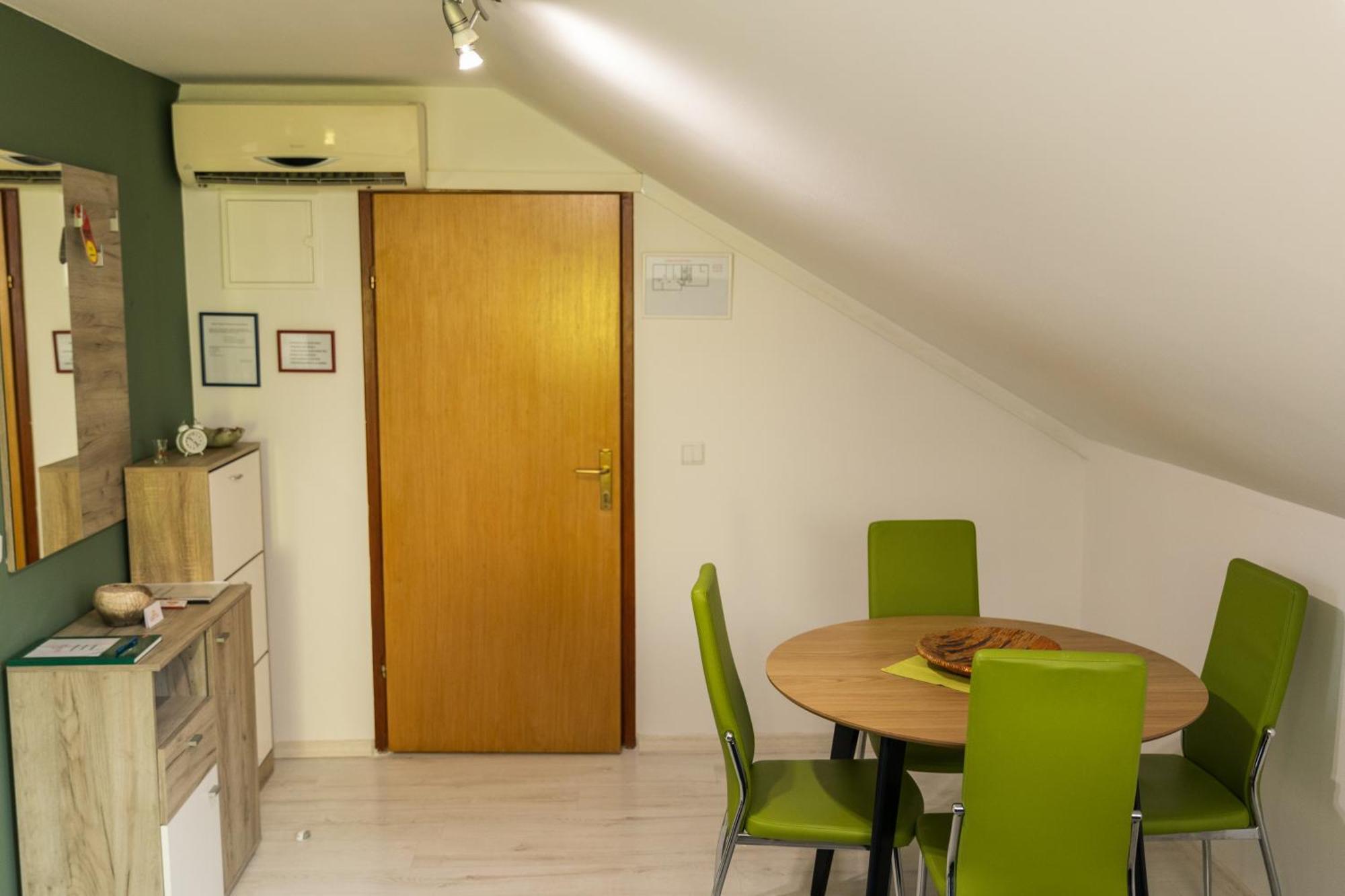 Sunny Day Apartments Sveta Nedjelja  ภายนอก รูปภาพ