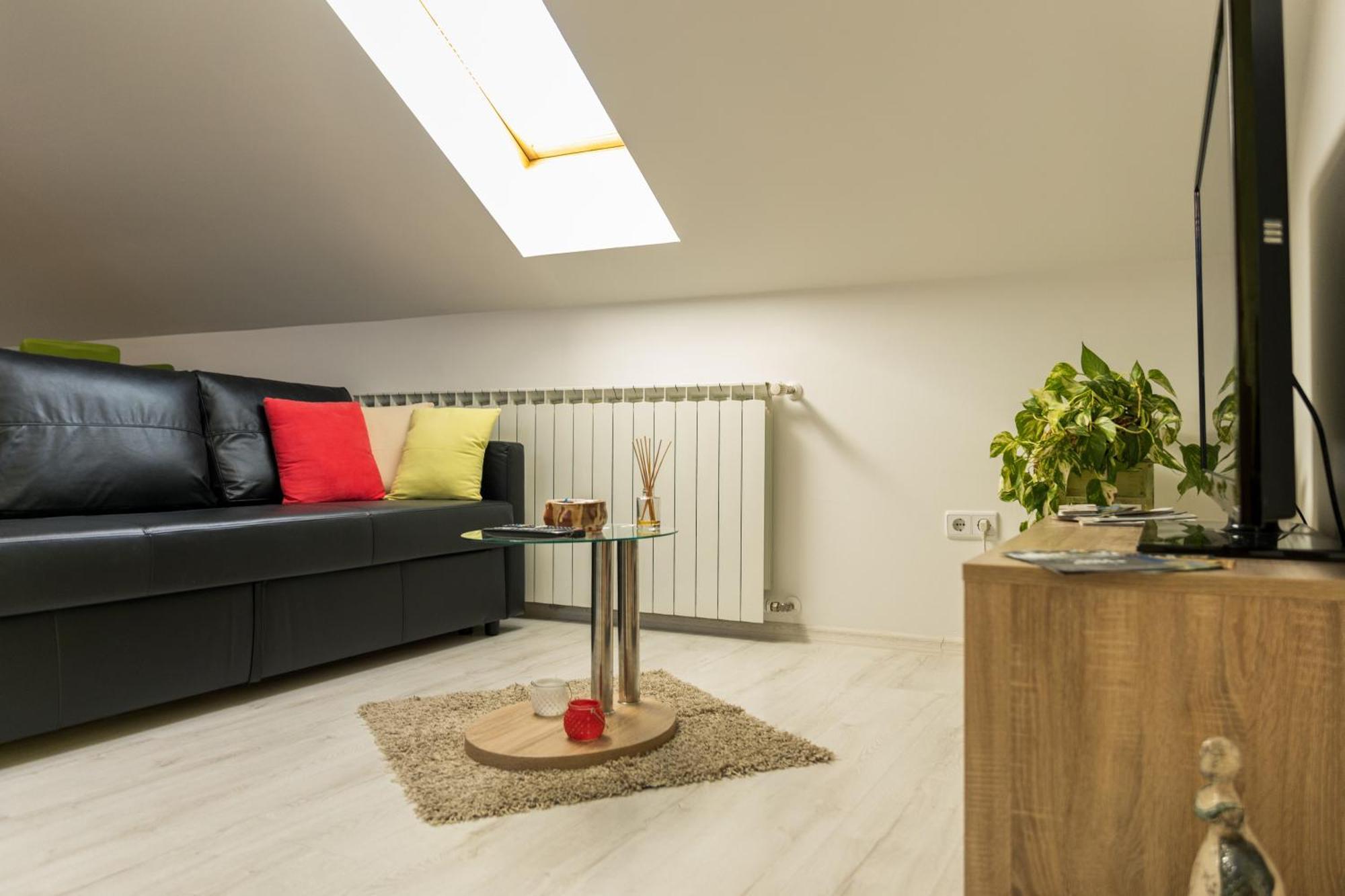 Sunny Day Apartments Sveta Nedjelja  ภายนอก รูปภาพ