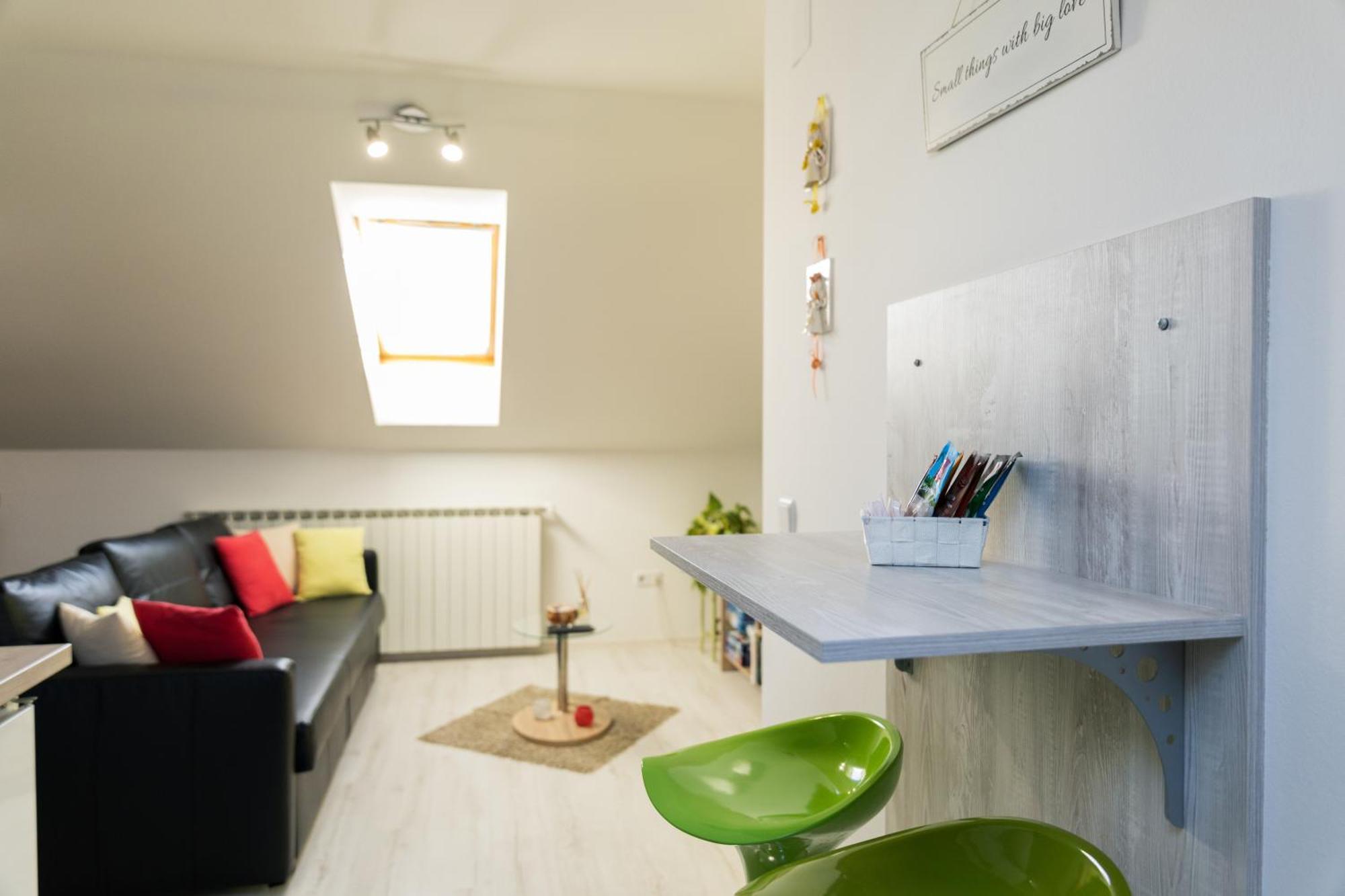 Sunny Day Apartments Sveta Nedjelja  ภายนอก รูปภาพ