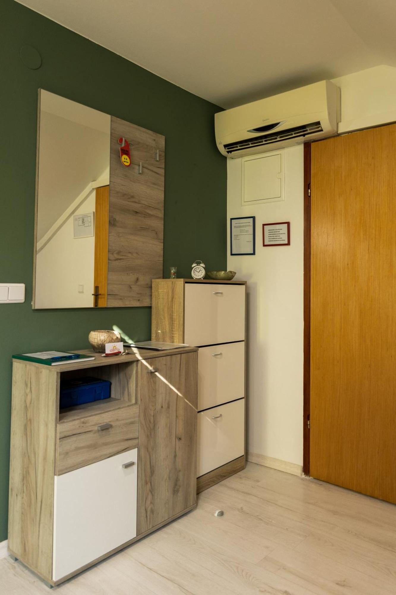 Sunny Day Apartments Sveta Nedjelja  ภายนอก รูปภาพ